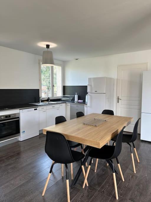 Villa Constance 3 Antibes - Spacieux Logement En Dernier Etage Buitenkant foto