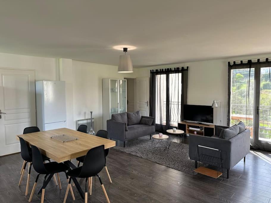 Villa Constance 3 Antibes - Spacieux Logement En Dernier Etage Buitenkant foto
