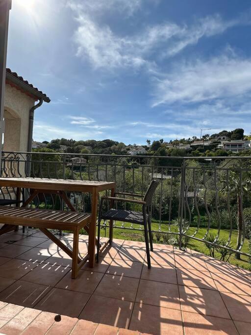Villa Constance 3 Antibes - Spacieux Logement En Dernier Etage Buitenkant foto
